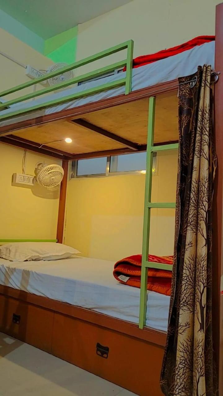 A Pousada Baba'S Rishīkesh Exterior foto